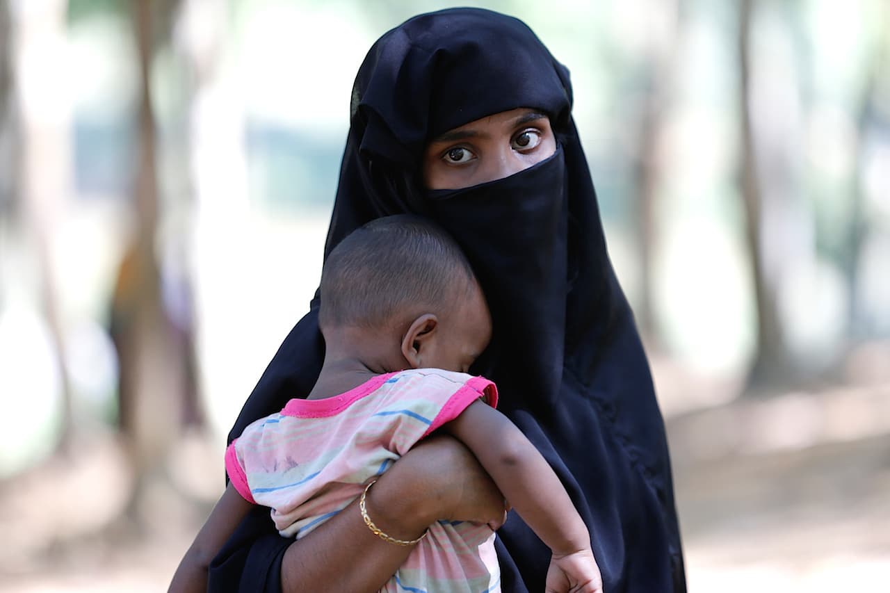 Kutupalang Refugee Camp line
