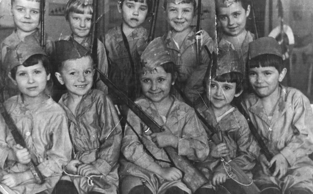 Sindelar met violinist, composer Lilia Bigeyeva who describers herself as a mix of Tatar, Ukrainian, and Russian — the