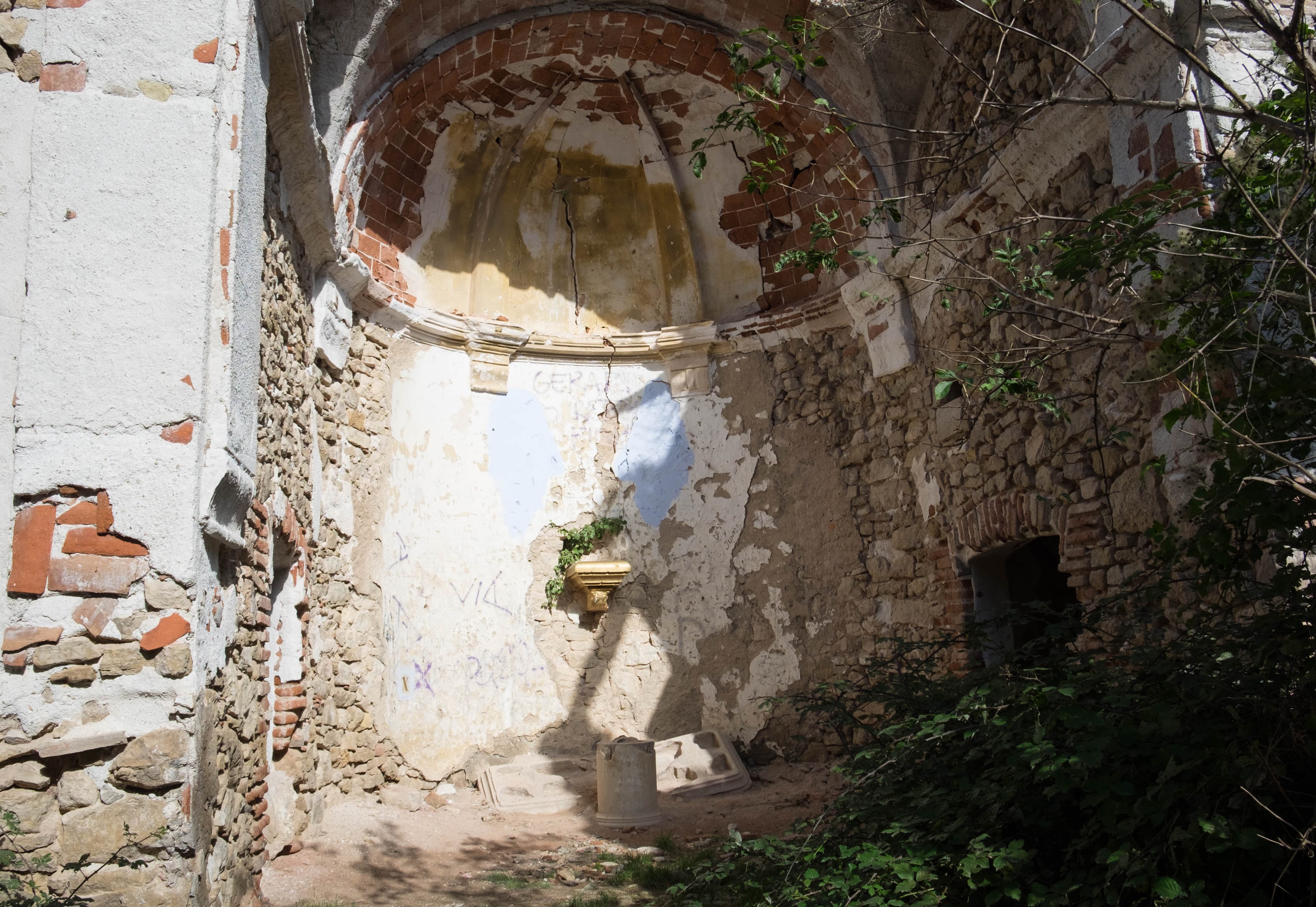 The church at La Mussara