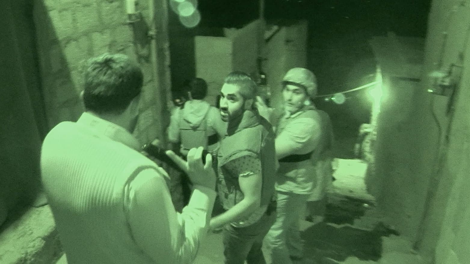 Senior Superintendent Ijaz prepares for a night raid on a suspected Taliban kidnapping cell. The Pakistani Taliban have 'top-sliced' organised crime gangs across the city.