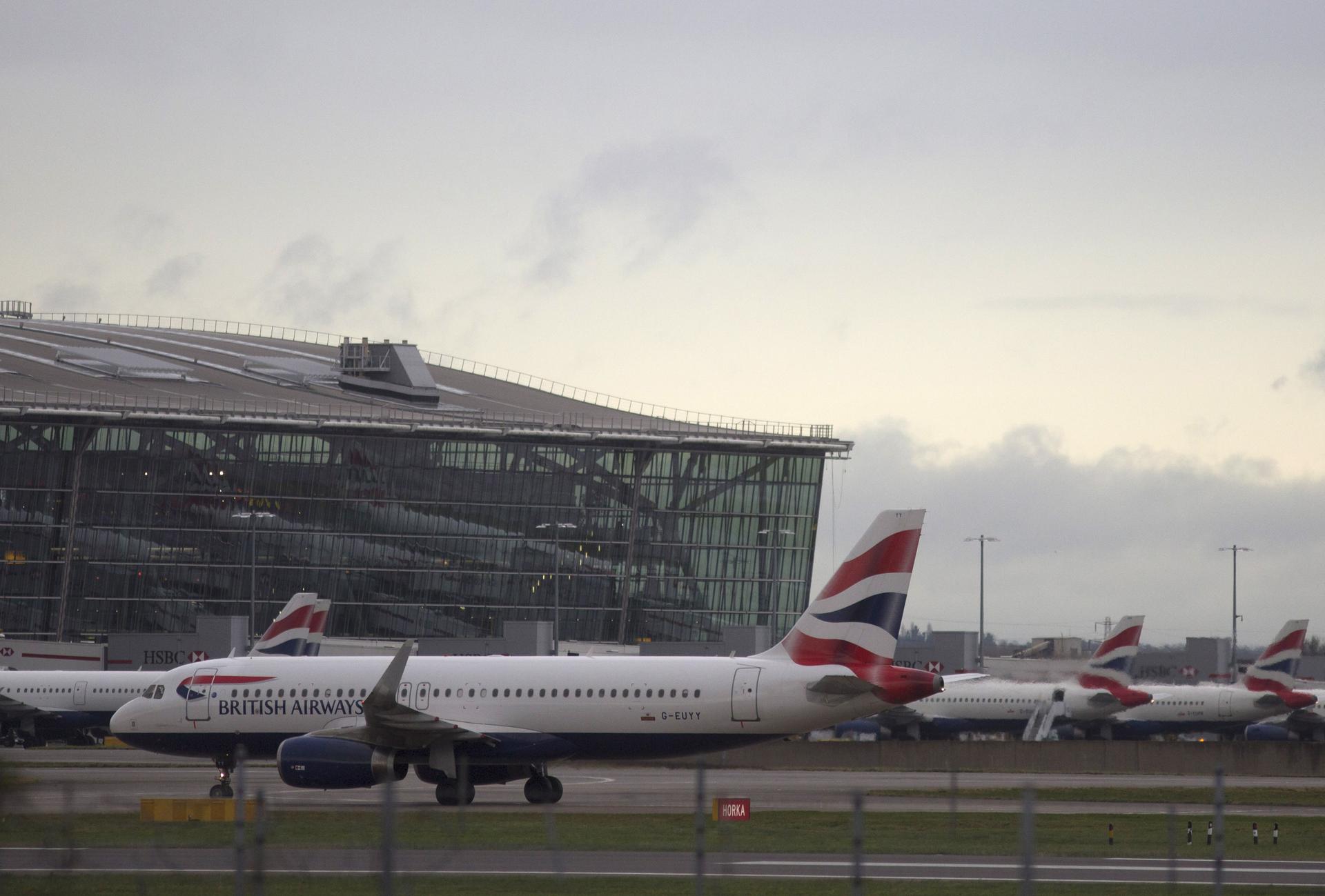 A British Airways plane taxis at Heathrow Airport near London, Britain, December 11, 2015.