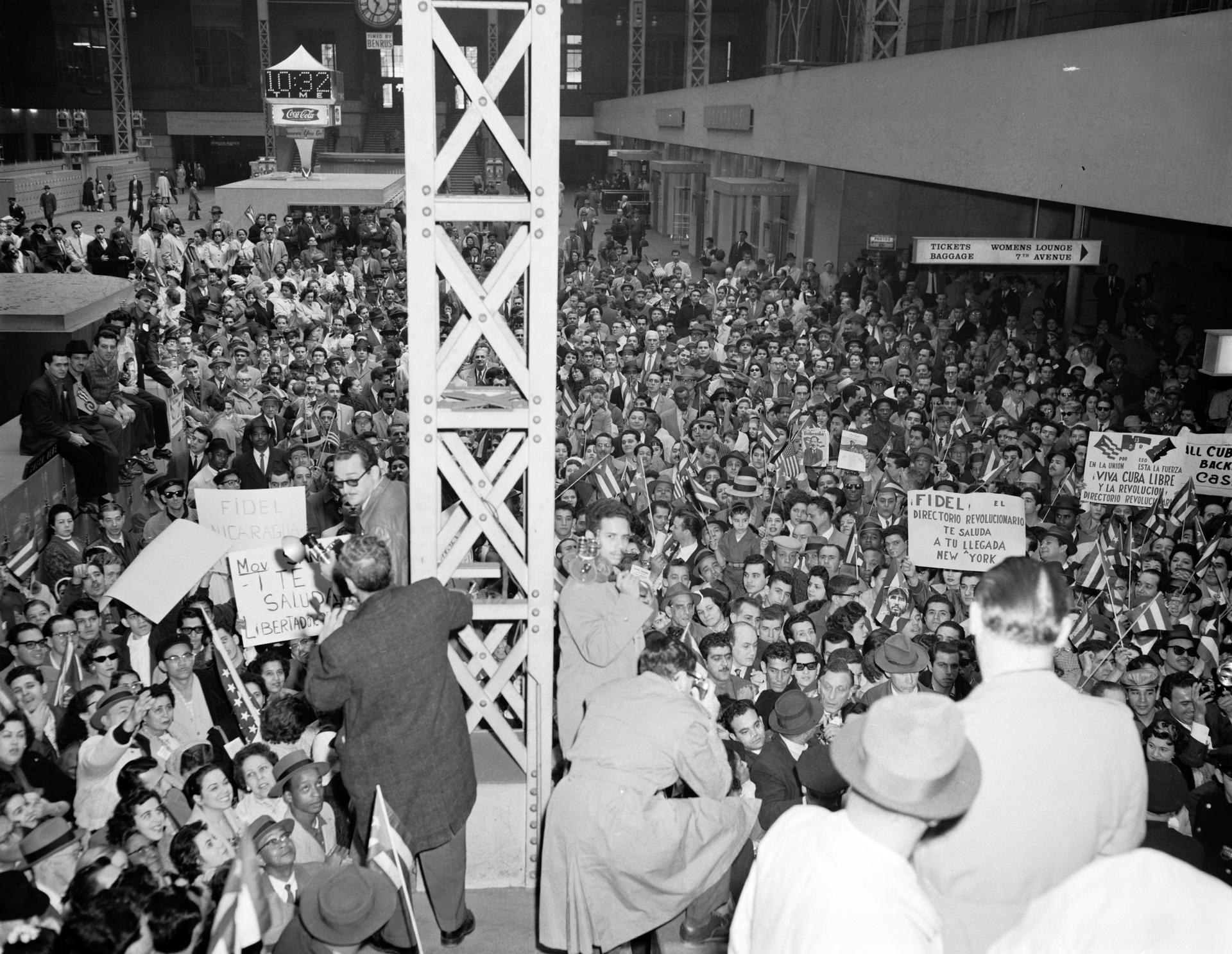 April 21, 1959 - New York City, NY - Jubilant crowds at Pennsylvania Station await the arrivial of Fidel Castro