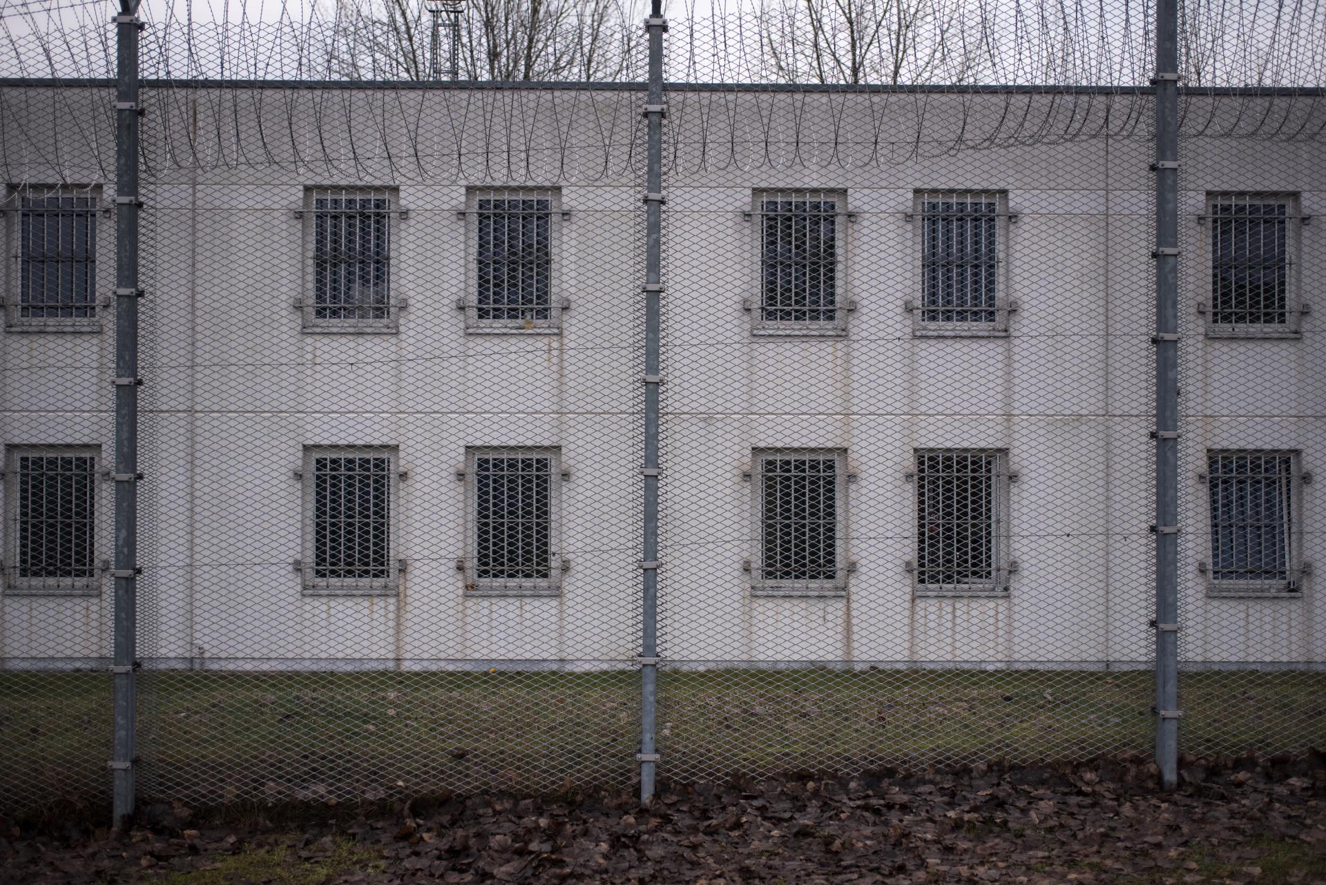 The prison at the Eisenhüttenstadt Refugee Center can hold up to 100 prisoners, but it has mostly empty during recent months.