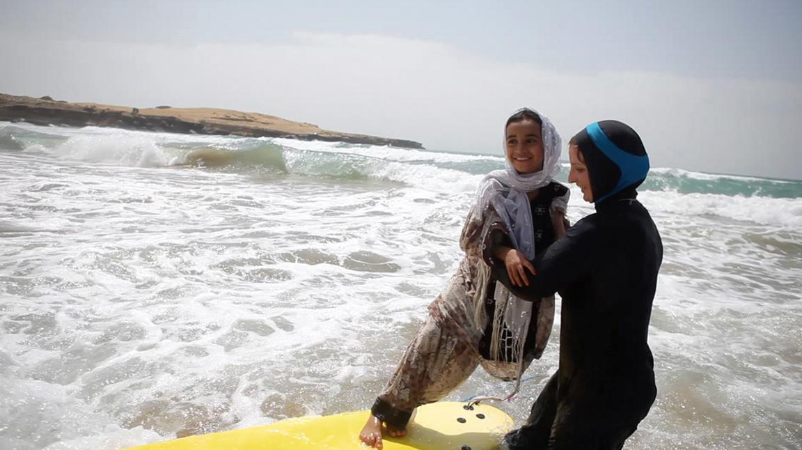 Surfing Iran 2