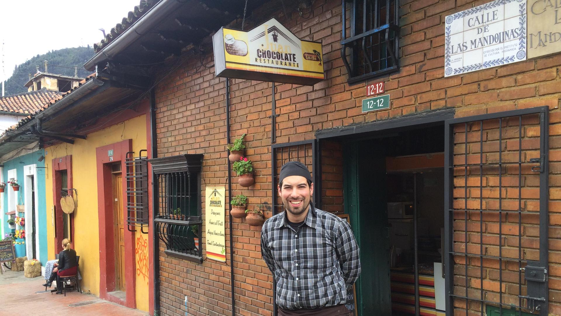 Gustavo, a Venezuelan, runs a restaurant in Bogota. “Ten years ago there was only one [Venezuelan] arepera ​[in Bogota]. Now, they are everywhere,” Cruz says.