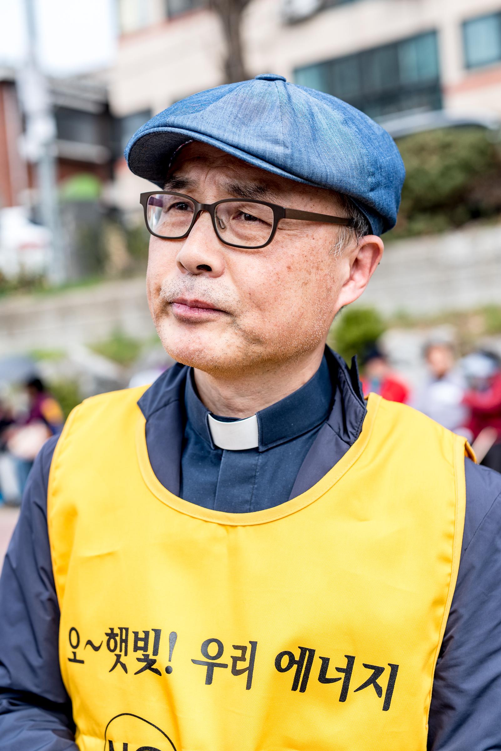 Speaking at a recent anti-nuclear protest, Father Cho Hyun-chul of Sogang University says, 