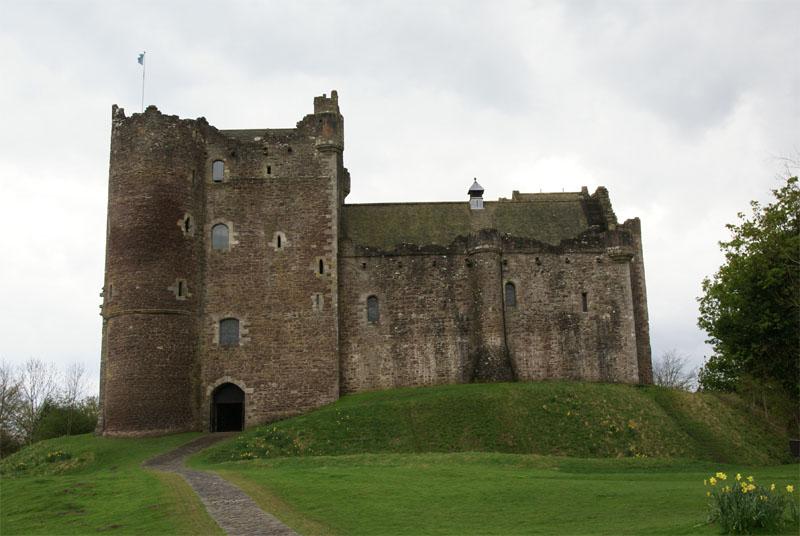 The main entrance to Castle Doune
