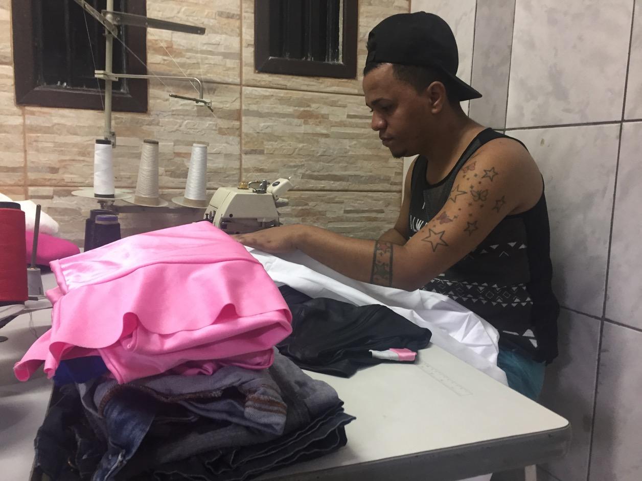 Christiano Krosh designs clothes for disabled