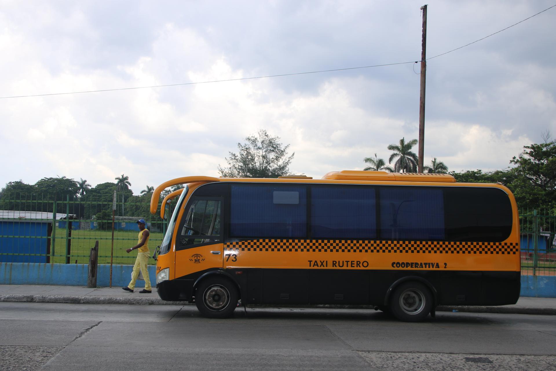 Taxi Rutero bus
