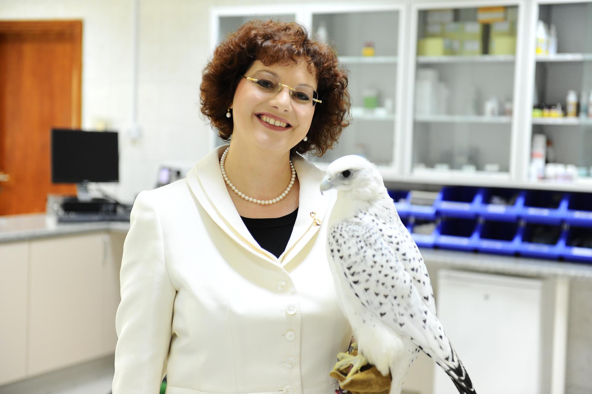 Dr. Margit Gabriele Muller at the Abu Dhabi Falcon Hospital.