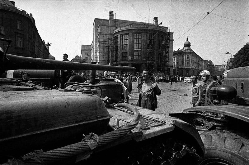 Emil Gallo, a Slovak plumber, stands in front of a Warsaw Pact tank and bares his chest in a gesture of protest during the invasion of Czechoslovakia in 1968.