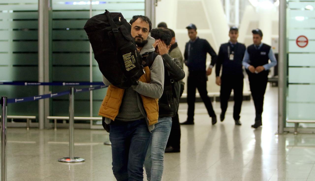 Refugees return to Iraq
