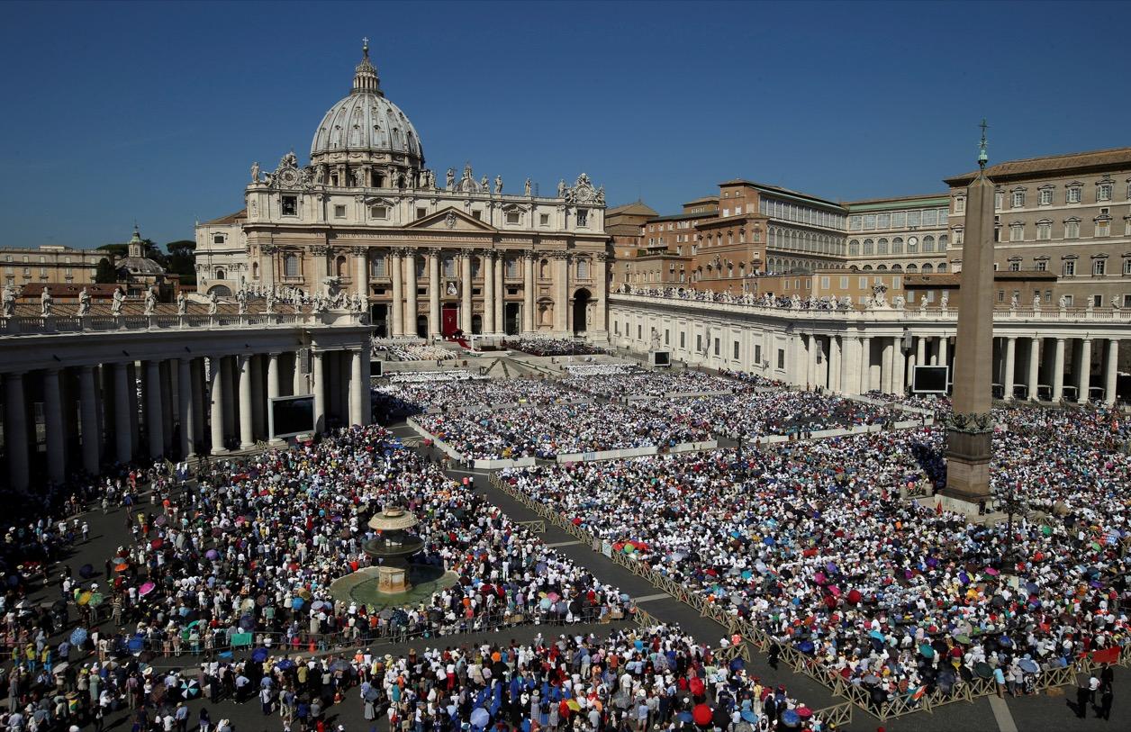 Pope Francis Mass in St Peter's Square for Mother Teresa
