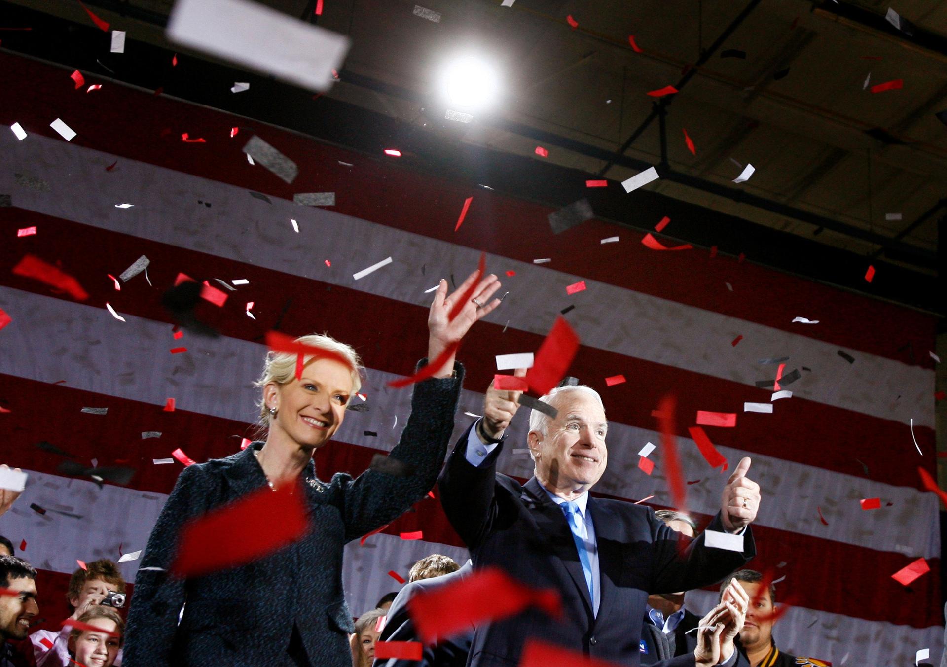 Republican presidential candidate US Senator John McCain (R-AZ) and his wife Cindy celebrate under confetti