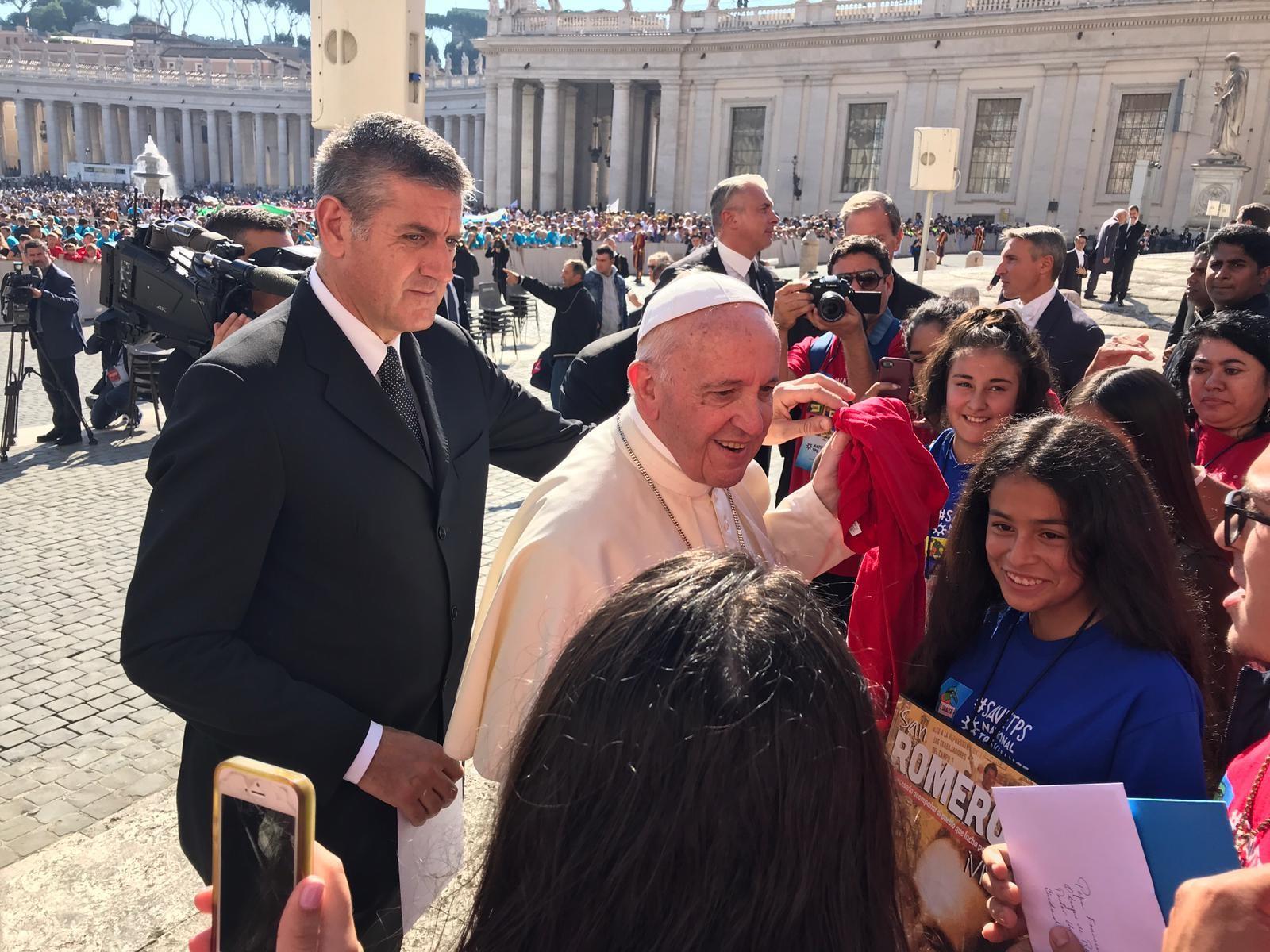 Pope Francis meets Crista Ramos and other US citizen children of TPS holders at the Vatican in October 2018. 