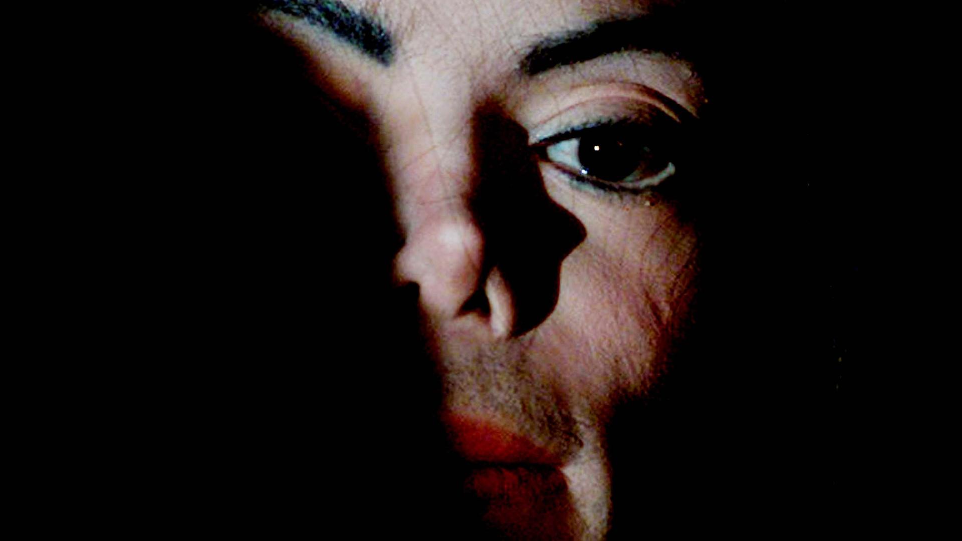 A shadowy face of Michael Jackson