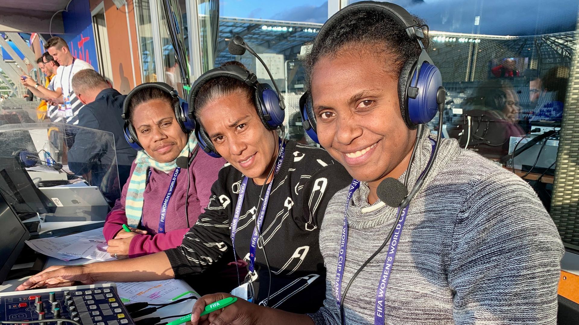 Adele Willie, Lavenia Yalovi and Jennesa Hinge Moli are female sports commentators from the Pacific Islands. 