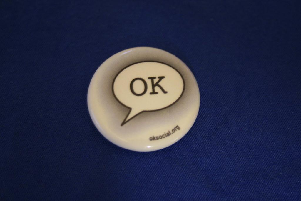 a button with the word "OK"