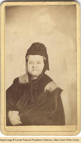 An old photograph of Mary Todd Lincoln that appears to show the 