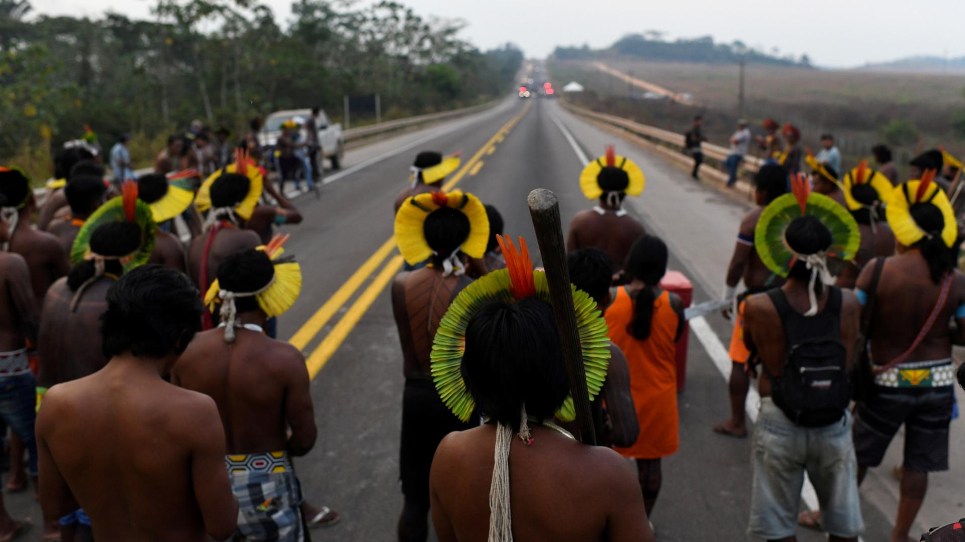 Kayapó indigenous people block Brazil's BR-163 national highway, as they protest against the government measures in the Indigenous lands to avoid the spread of the coronavirus, in Novo Progresso, Pará state, Brazil, August 18, 2020.