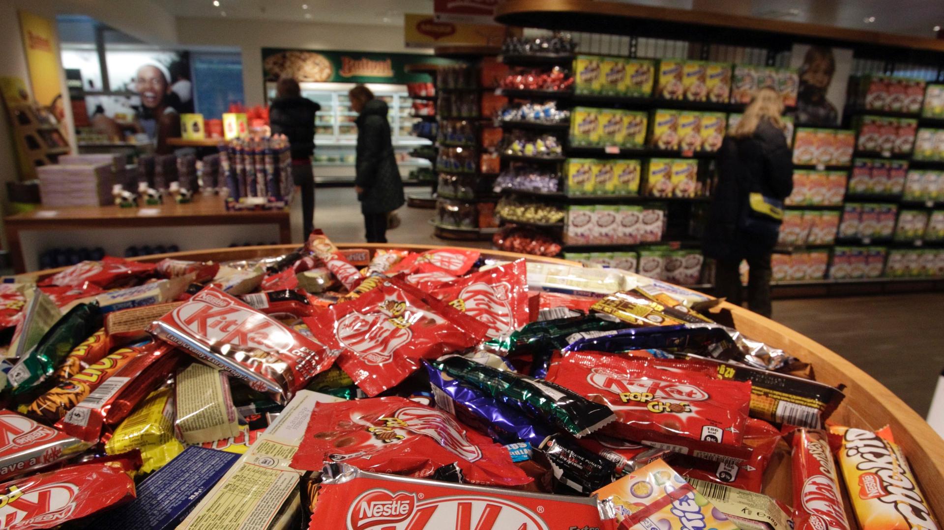 Different types of chocolate bars are seen in the company supermarket at the Nestle headquarters in Vevey, Switzerland, Feb. 19, 2010. Nestle, the world's biggest food group, is aiming for higher underlying sales growth in 2010 after a robust performance 