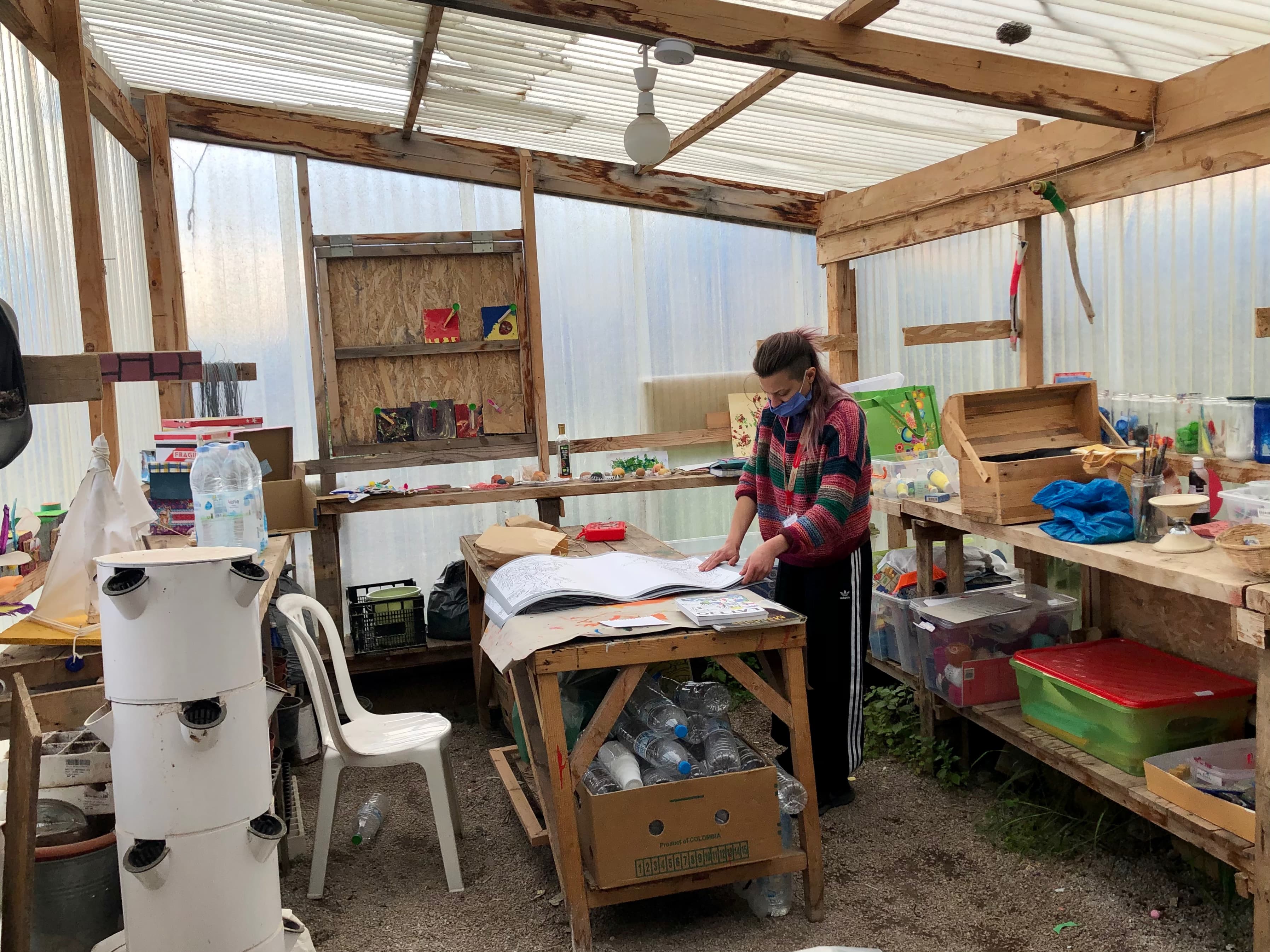 Angeliki Stroumbou is an art therapist with Medical Volunteers International.