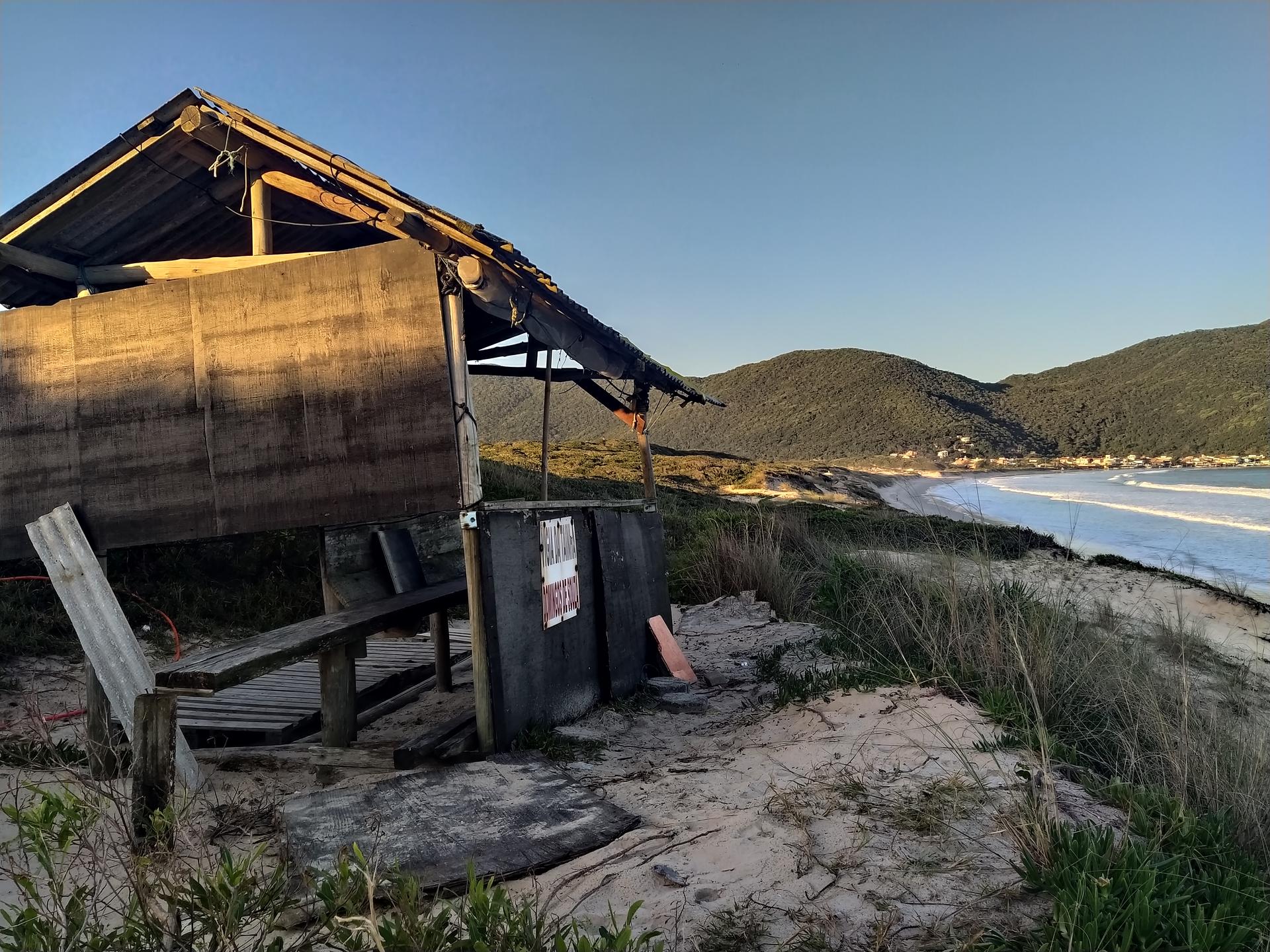 A small fishers' hut in  Pantano do Sul.
