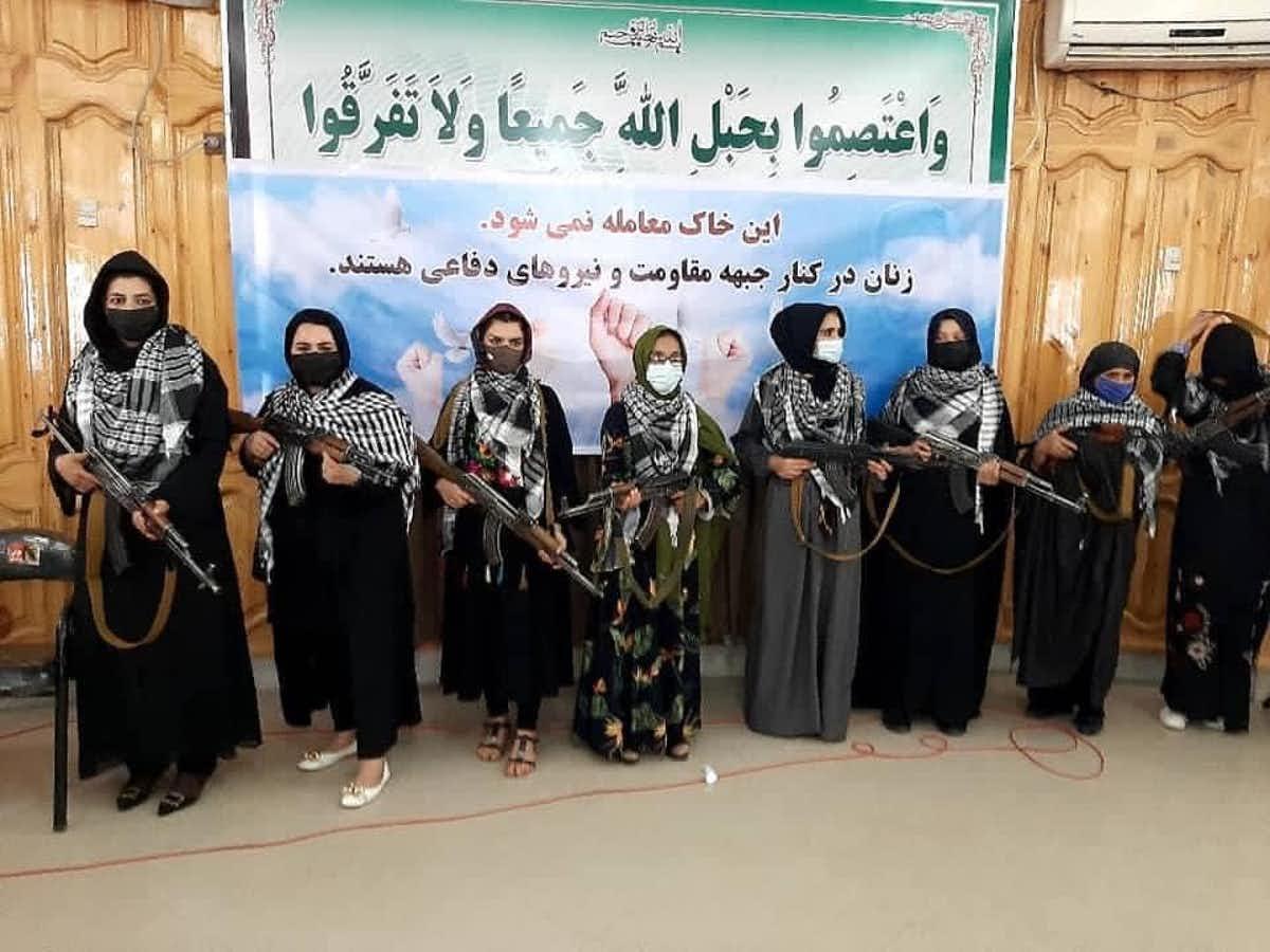 Radio Nowruz published this photo it said was of women in Herat who had taken up arms against the Taliban. 