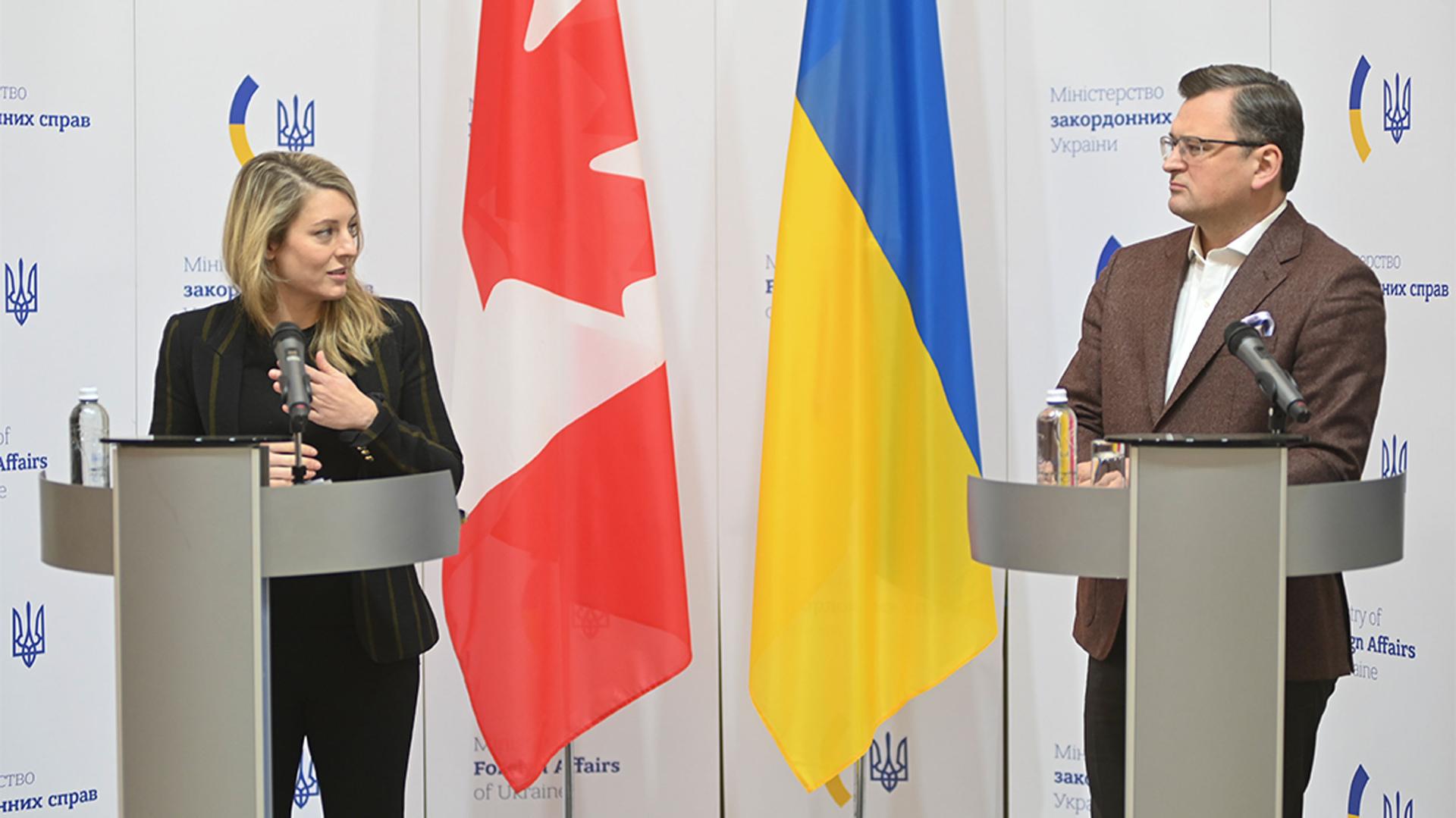 Canada's Minister of Foreign Affairs Melanie Joly and Ukrainian Foreign Minister Dmytro Kuleba attend their news conference in Kyiv, Ukraine