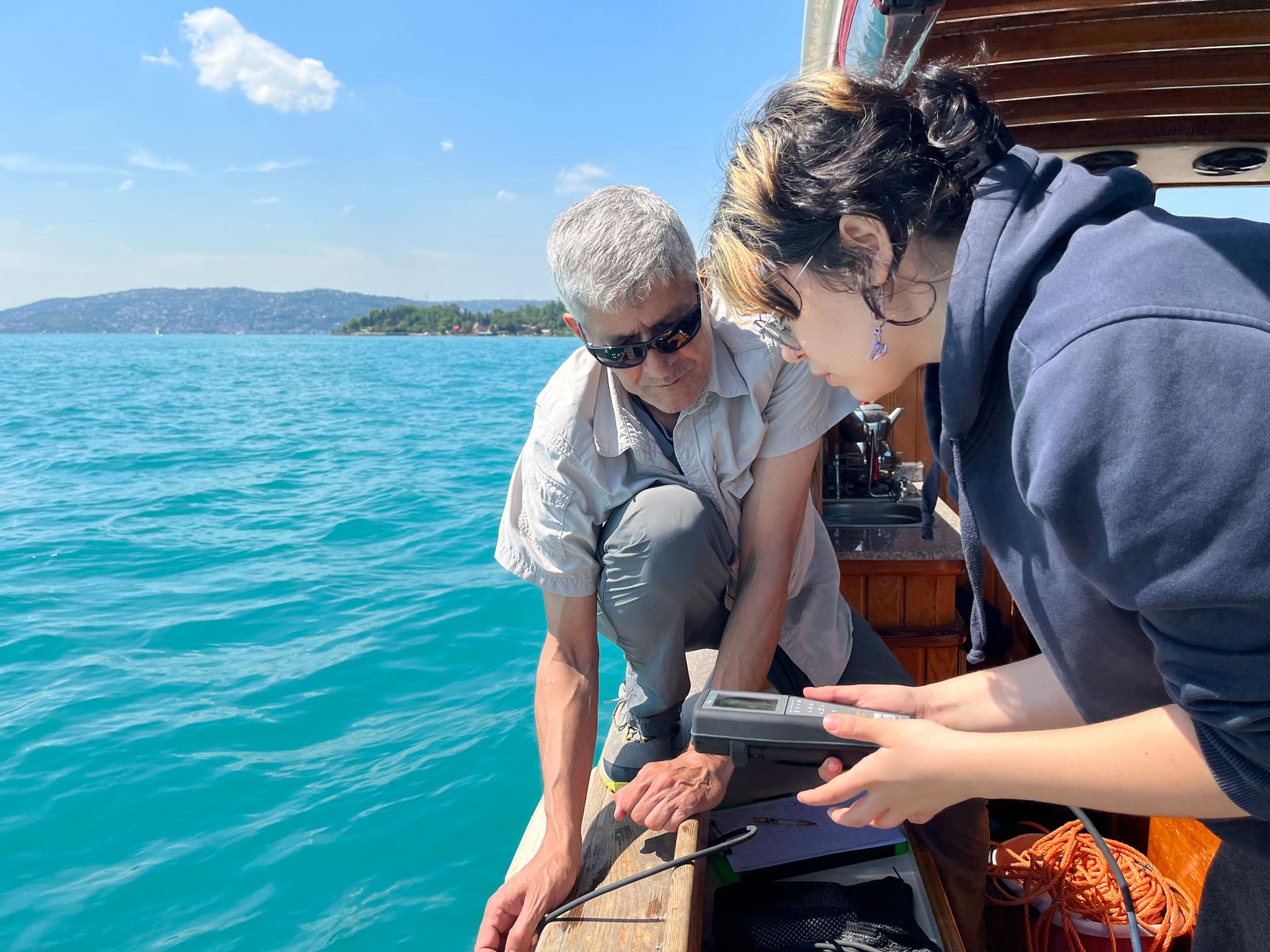 To hear the dolphins’ vocalizations, the researchers have installed hydrophones in the Bosphorus.
