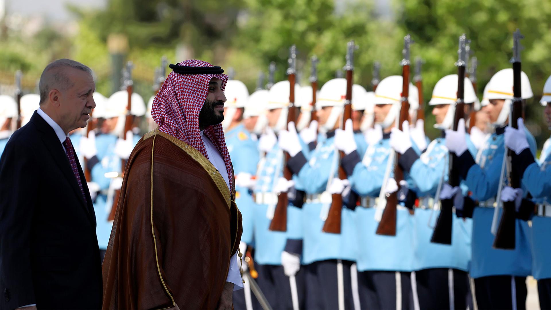 Turkish President Recep Tayyip Erdoğan and Saudi Crown Prince Mohammed bin Salman review a military honor guard during a welcome ceremony, in Ankara, Turkey