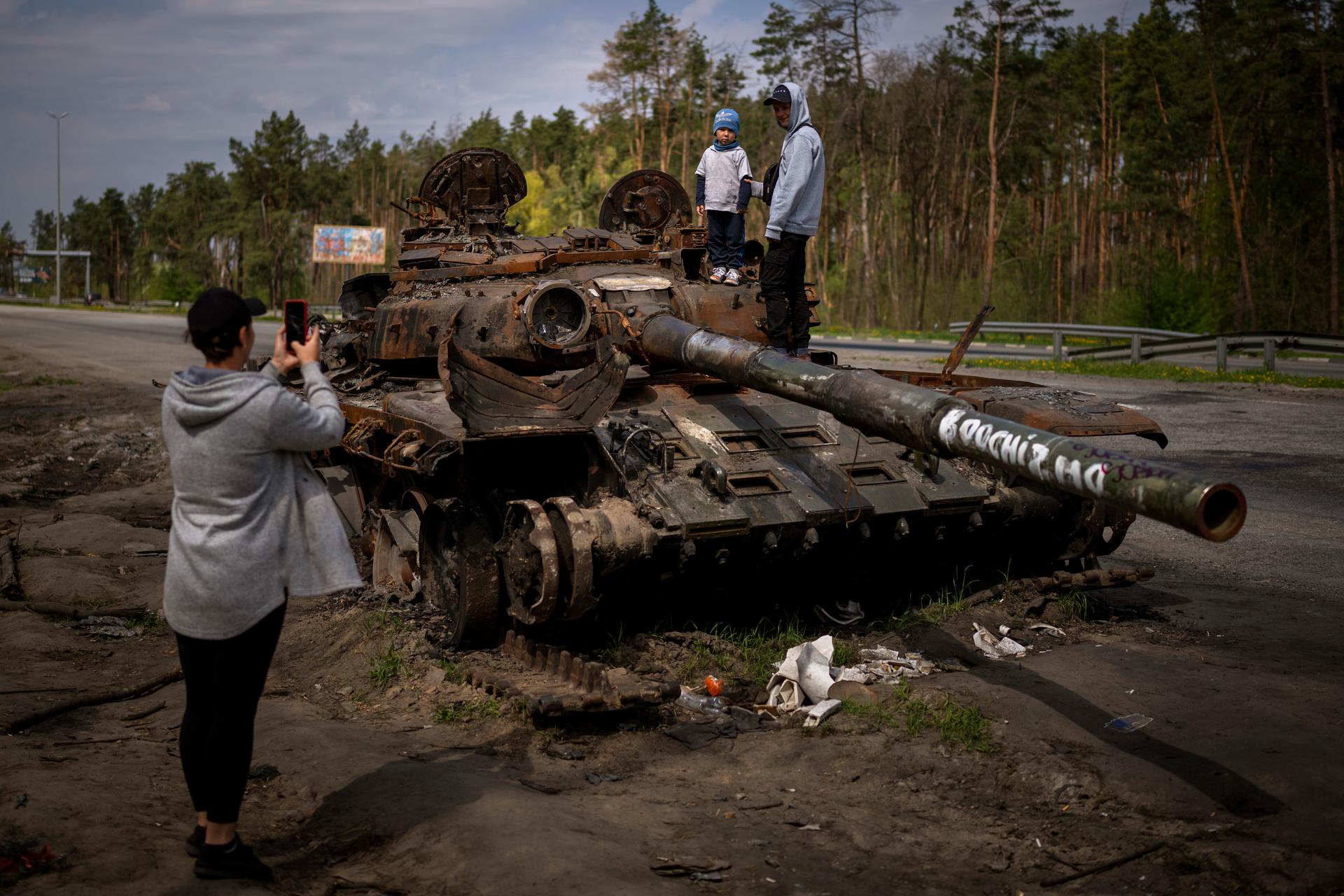 Russia is losing tanks at an astonishing rate. 