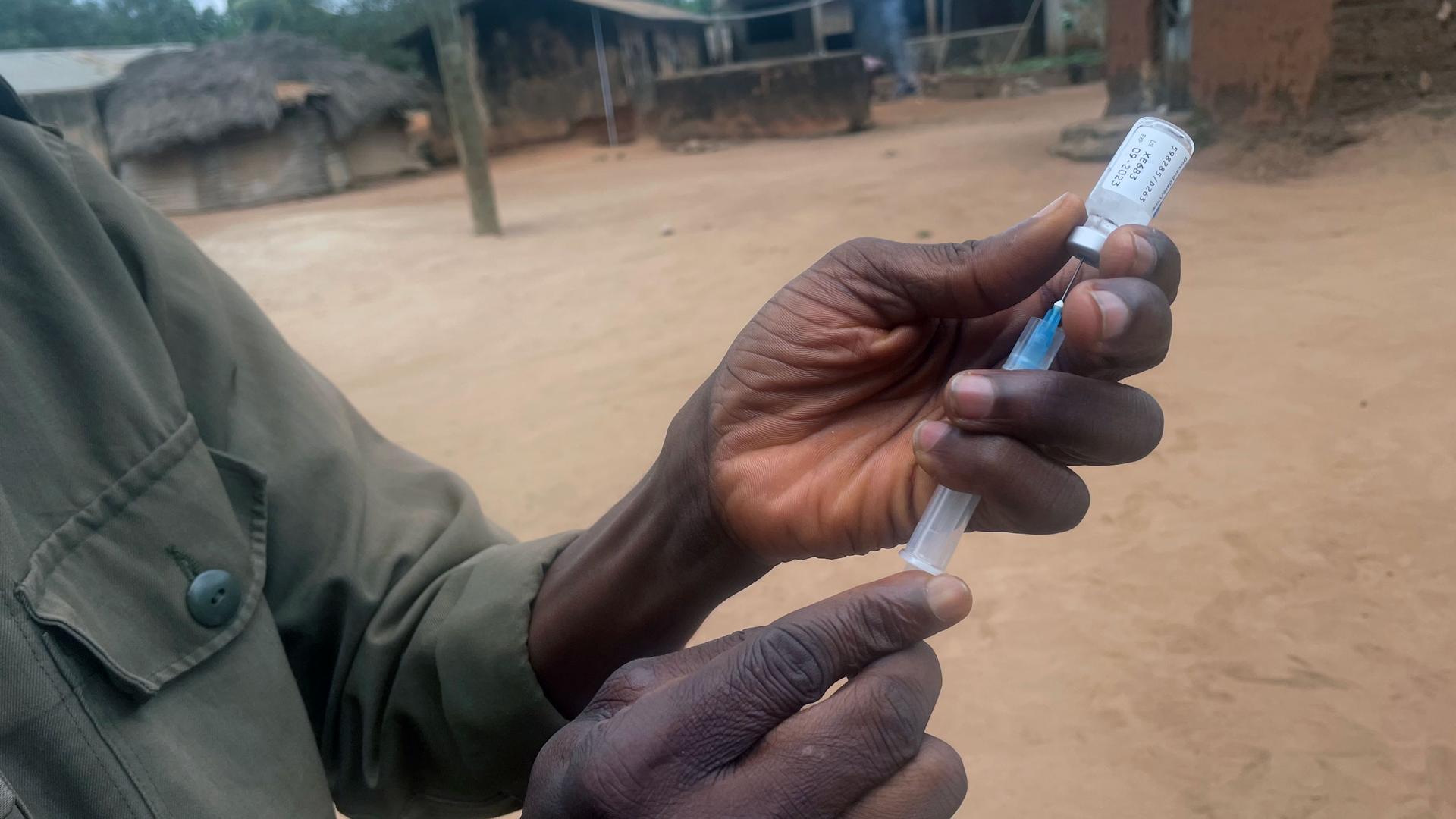 As vaccination levels drop in Ghana, the threat of a measles outbreak looms.