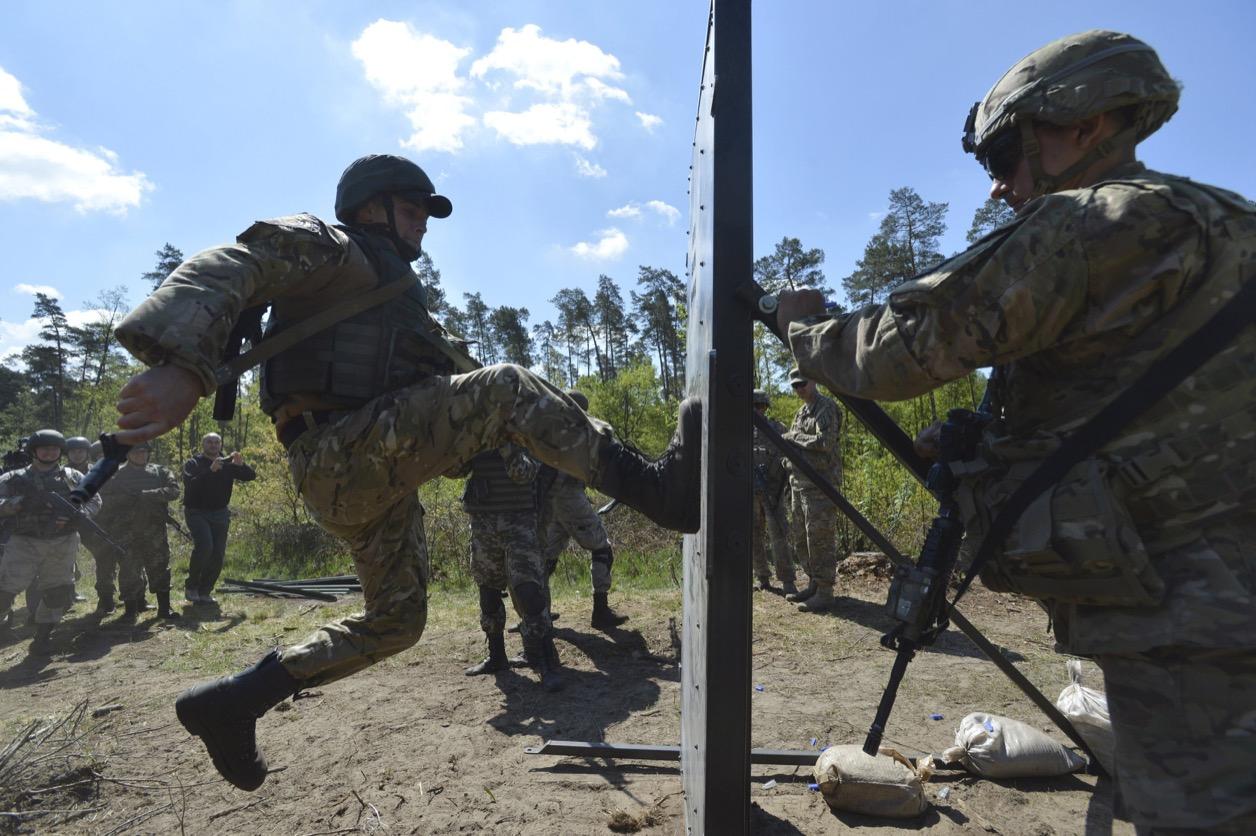 Ukraine US military training