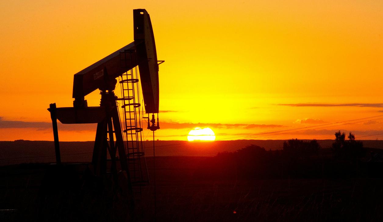 Oil drill sunset