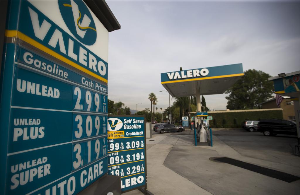 The prices at a Valero Energy Corp gas station in Pasadena, California, on Oct. 27, 2015.