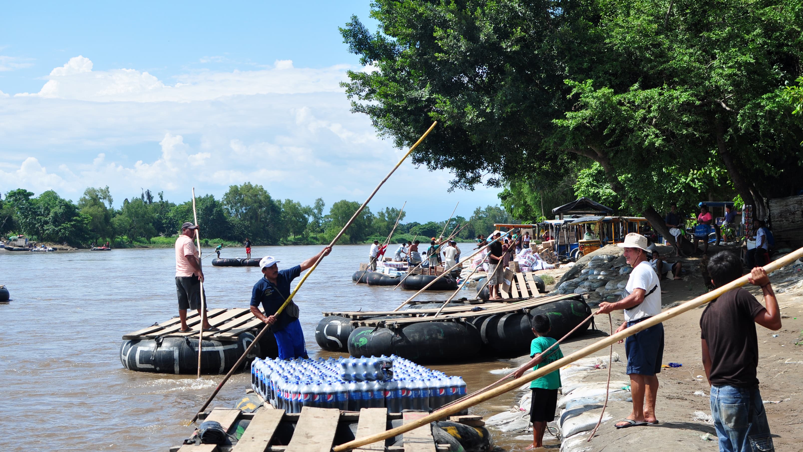 raft Salvador