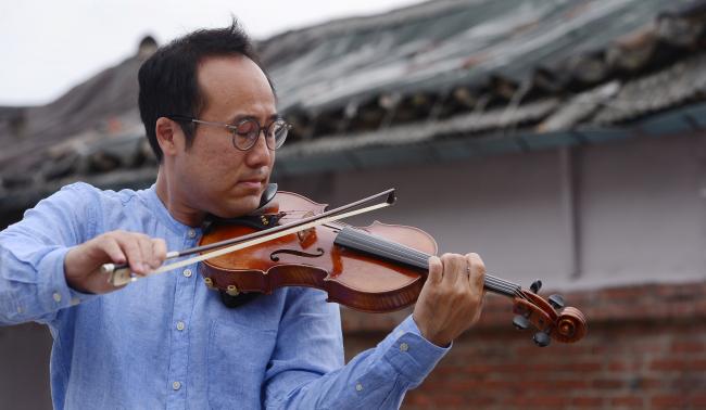 Won Hyung-joon leads the Lindenbaum Festival Orchestra and hopes one day to perform together with North Korean musicians.