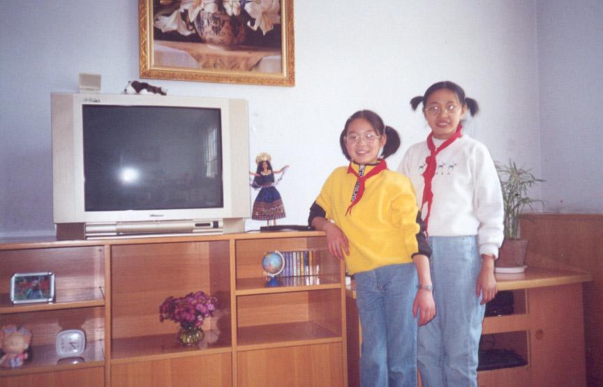 Abigail Anderson (L)  and Bingjie Turner (R) lived at the Xining Children's Home before being adopted.  Anderson went to live with a family in Virgina and Turner with a family in Washington state.