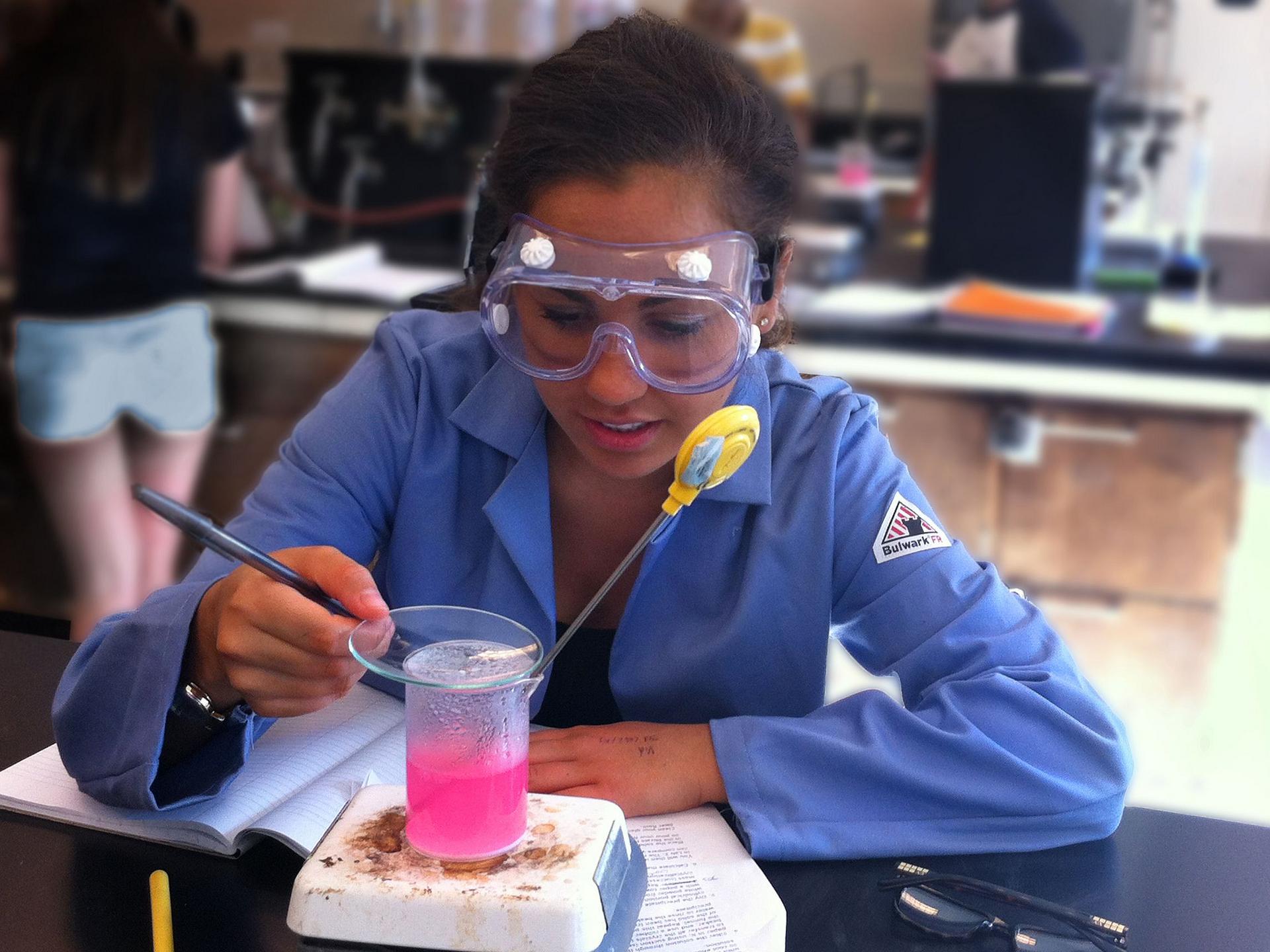 Teen scientist Alexa Dantzler