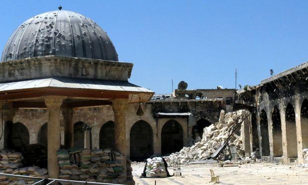 Aleppo's Umayyad mosque in northern Syria. The 8th century structure is labelled "in danger" on UNESCO's list of culturally significant heritage sites.