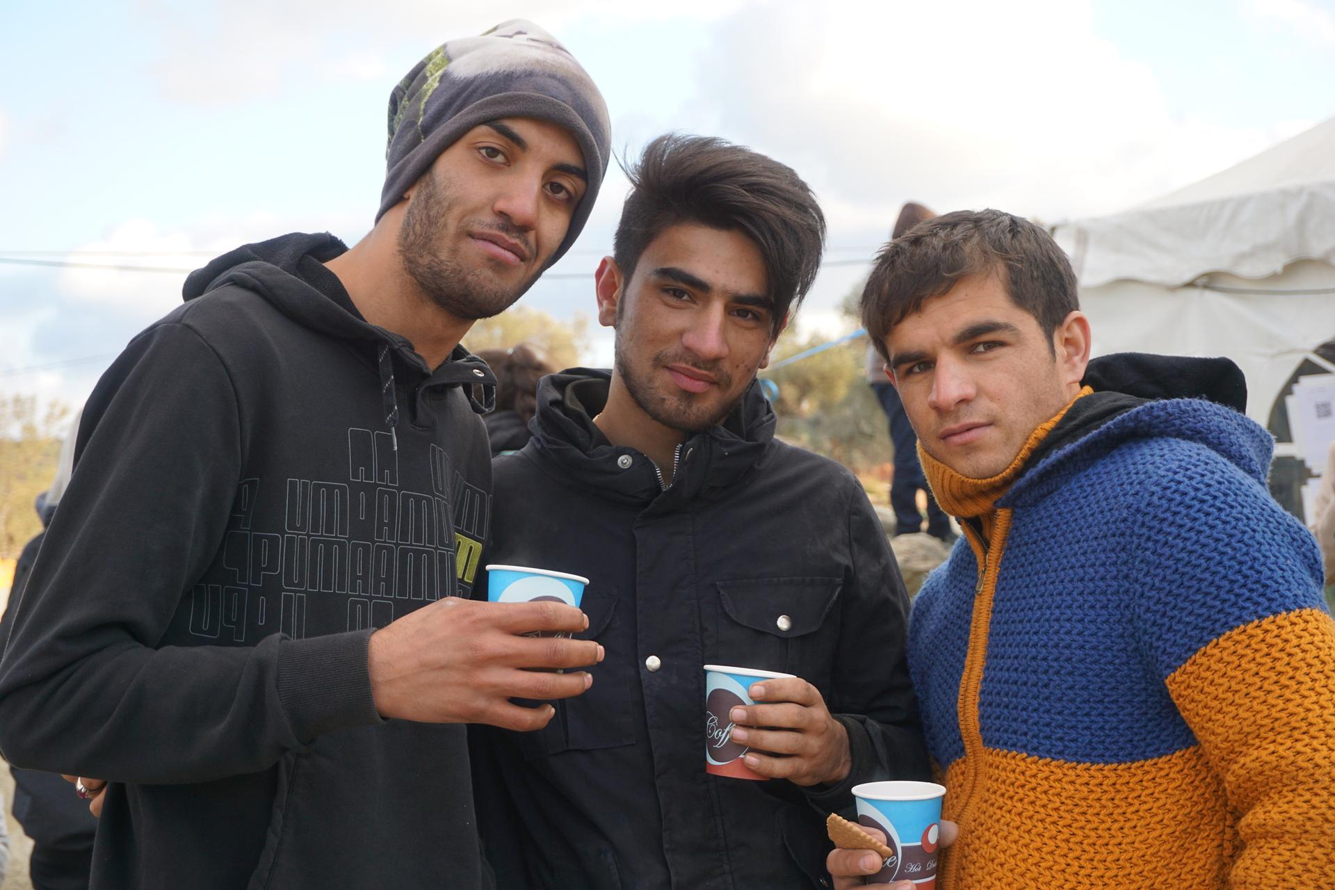 Refugees and migrants with a cup of tea