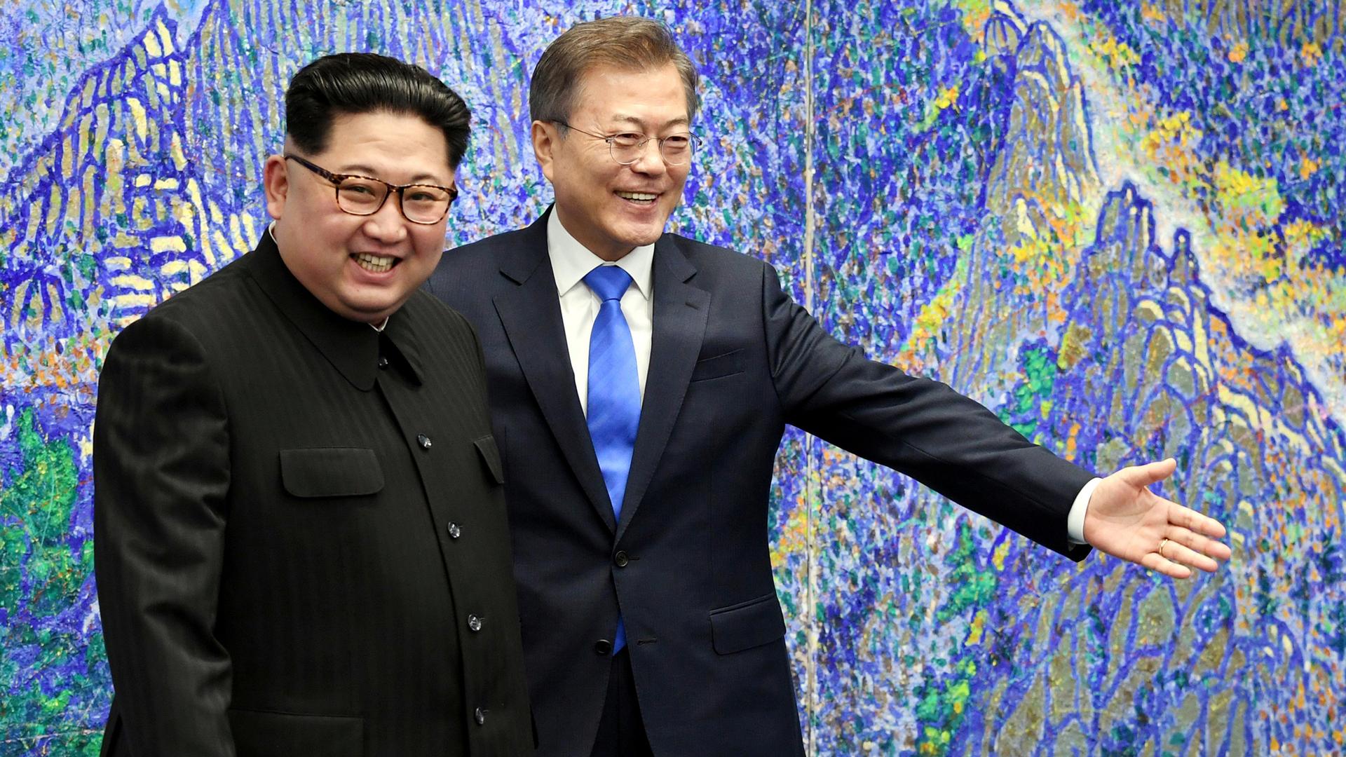 South Korean President Moon Jae-in meets with North Korean leader Kim Jong-un