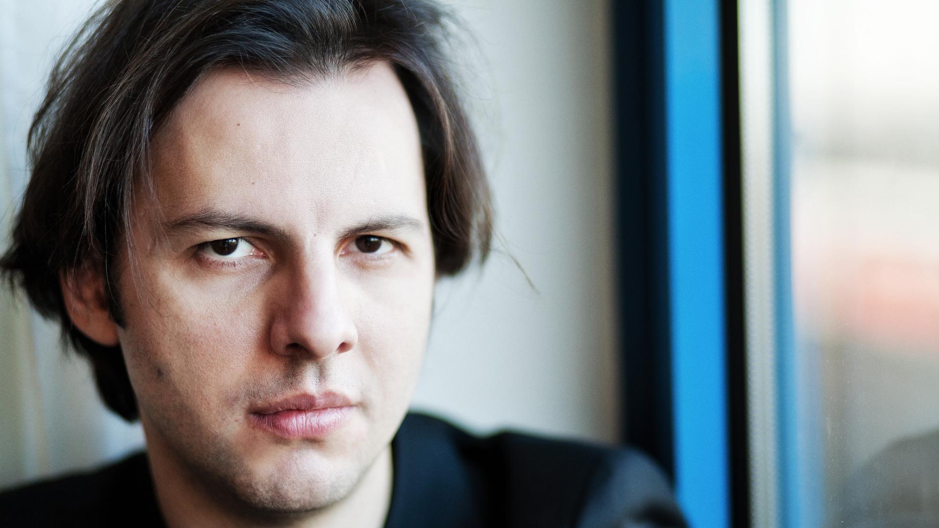 Greek-born conductor Teodor Currentzis is recording Mozart's Da Ponte operas in Russia's Ural Mountains. He's known for recording sessions that stretch that go on for 14 hours or more.