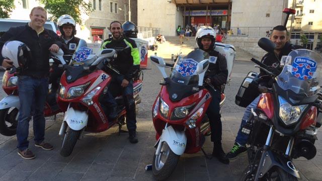 A member of United Rescue and Jersey City Medical Center, Paul Sosman, in Israel learning from members of United Hatzalah.