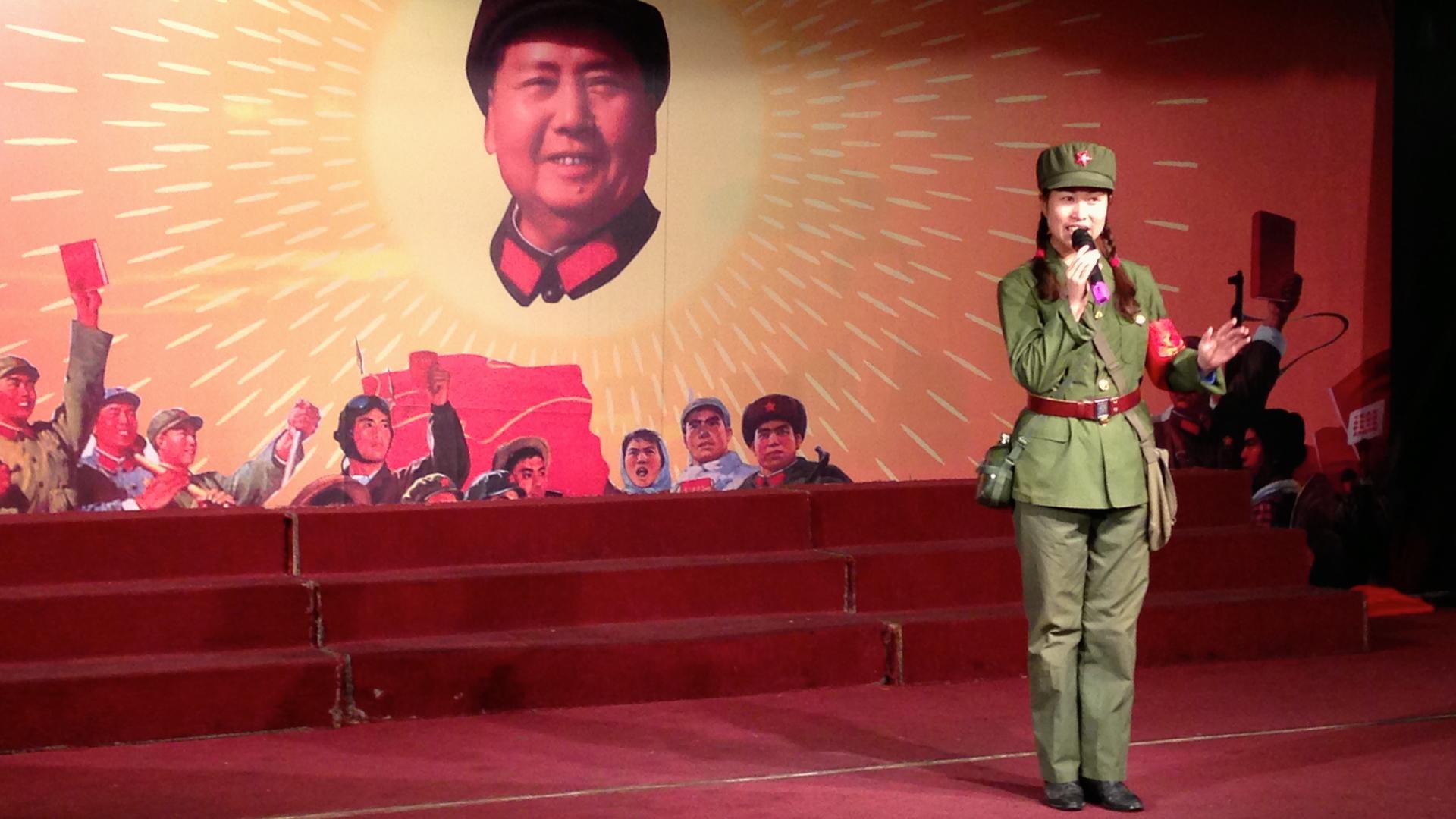 At a Beijing theme restaurant called 'Red Classic', you can re-live the Cultural Revolution every week. 