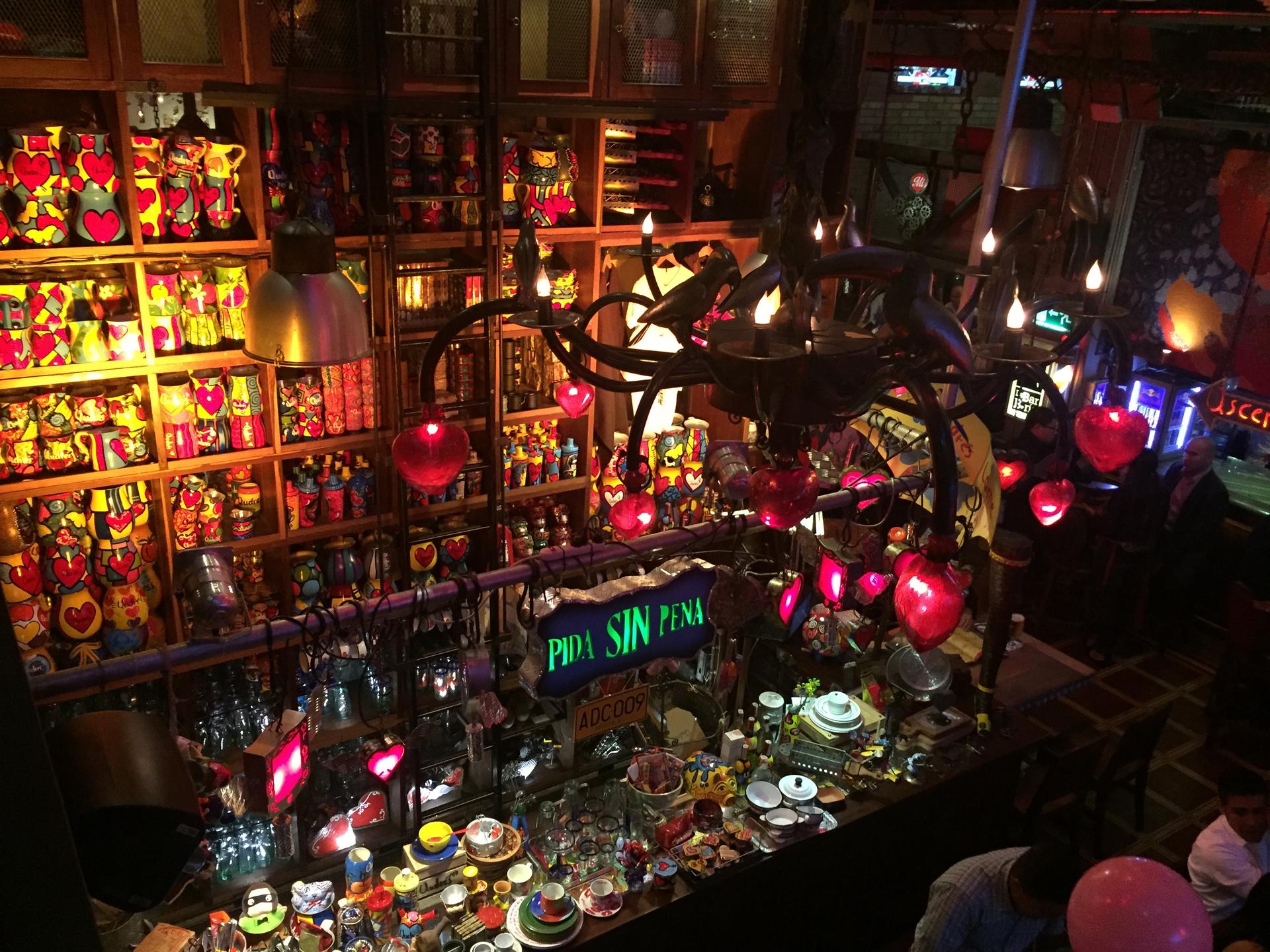 The interior of Andres Carne de Res