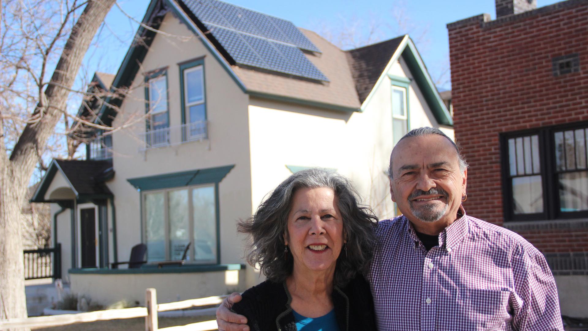 When Manny and Roz de Lizarriturri moved from the Philadelphia area to Pueblo, Colorado, their electricity bills jumped 30 to 40 percent. So, the couple installed solar panels.   
