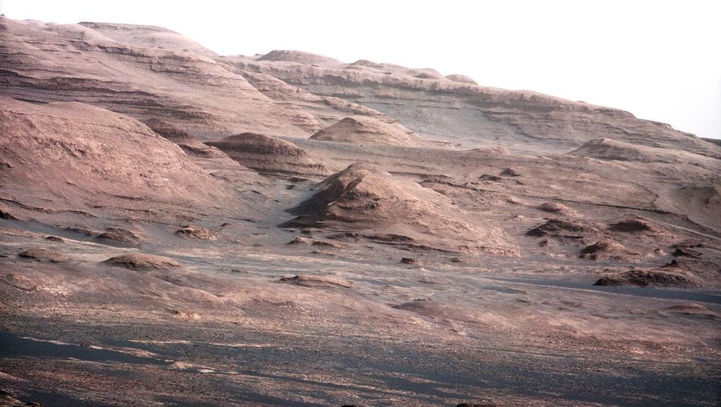 An image of the Martian landscape taken by NASA’s Curiosity rover 