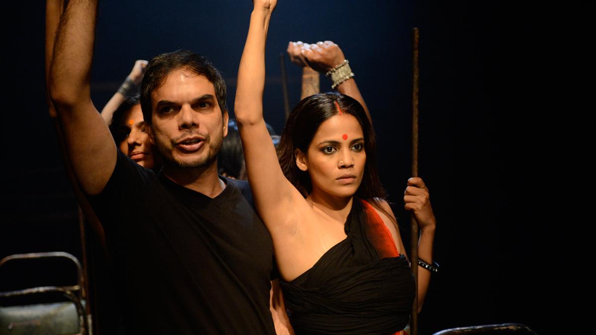 Ankur Vikal (L) and Priyankka Bose in "Nirbhaya."